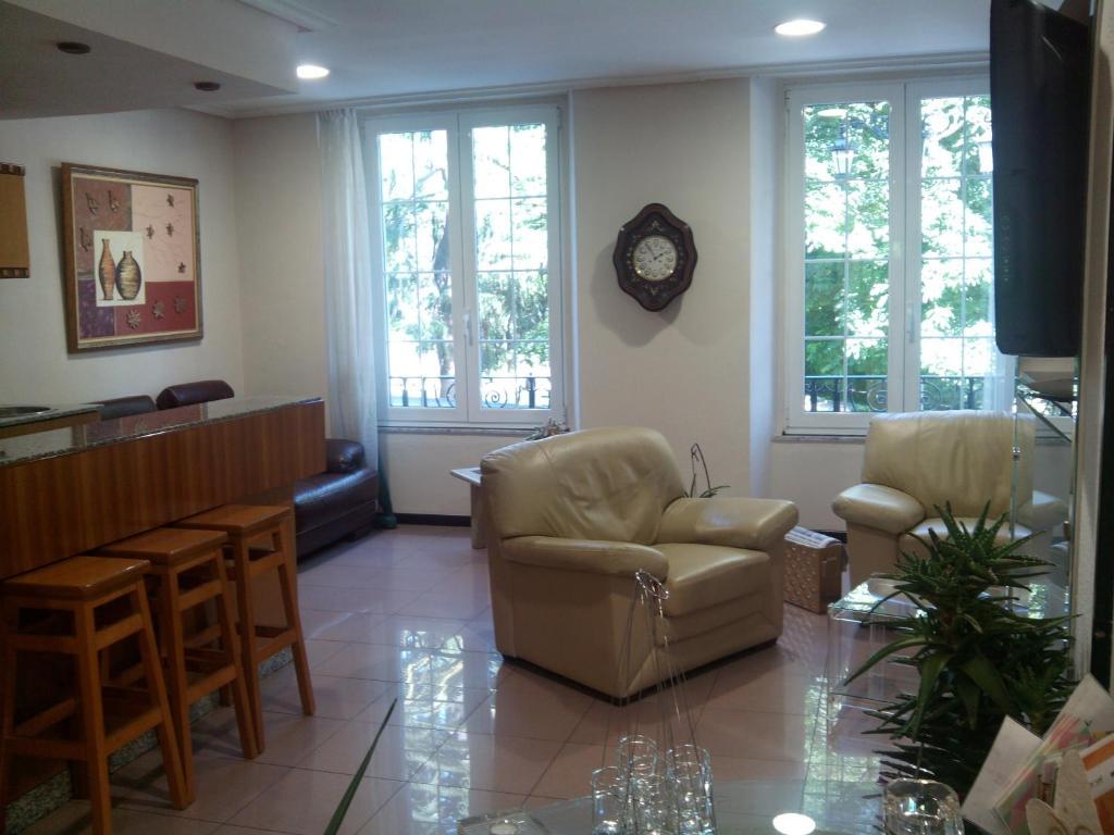 Santacruz Hotel Oviedo Kültér fotó