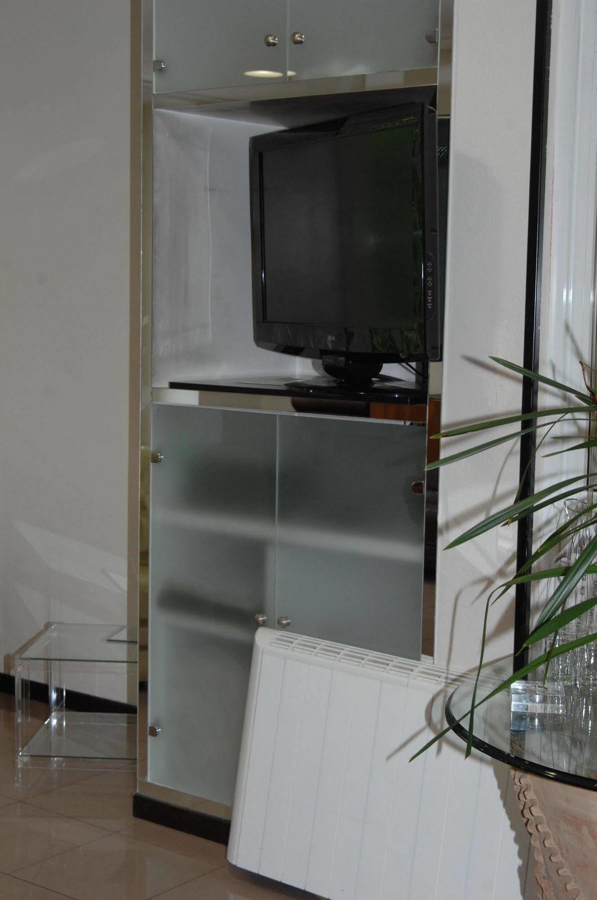 Santacruz Hotel Oviedo Kültér fotó