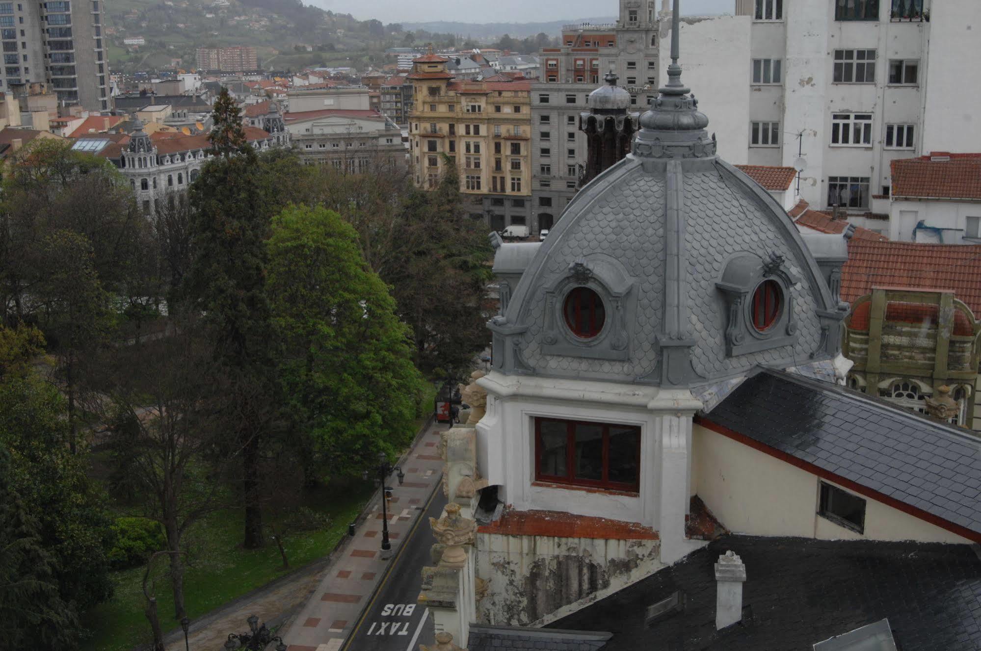 Santacruz Hotel Oviedo Kültér fotó